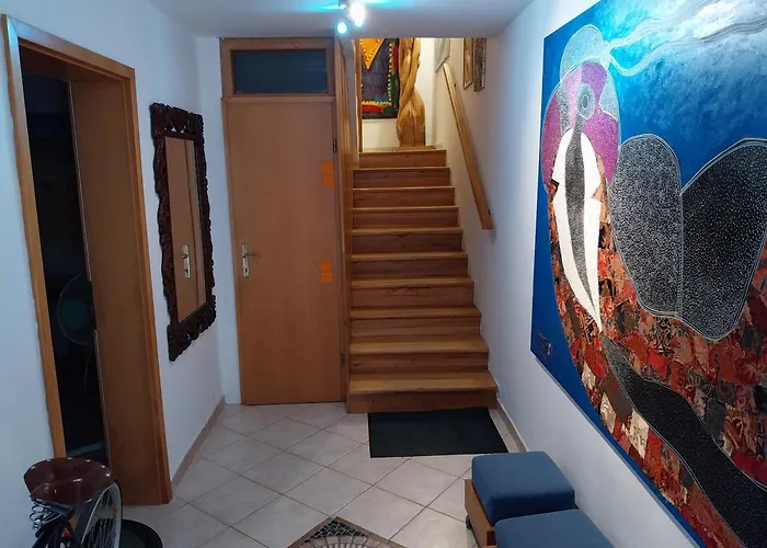 App Metka Πανσιόν Πιράν